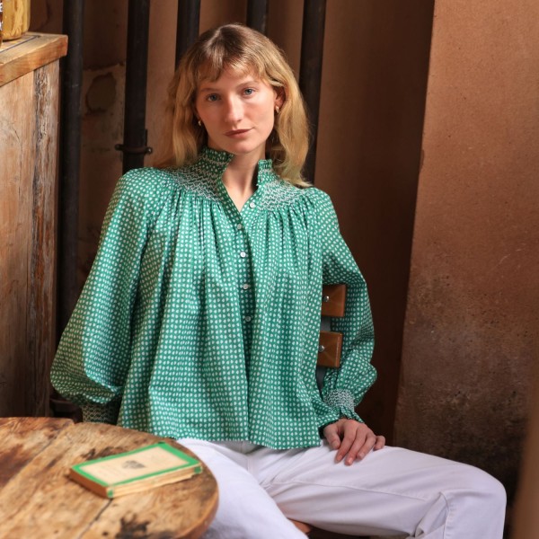 Scholl Blouse Golf Hole Green with Chalk Hand Smocking Edition 72